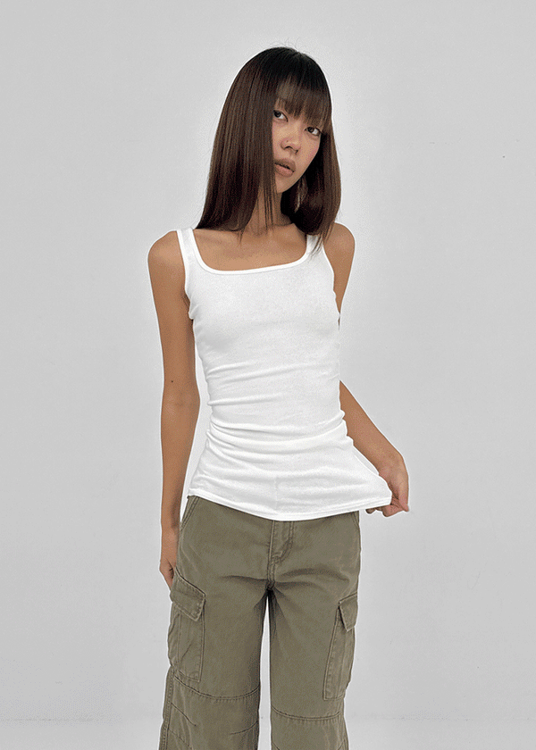 Colme Square Neck Slim Long Sleeveless