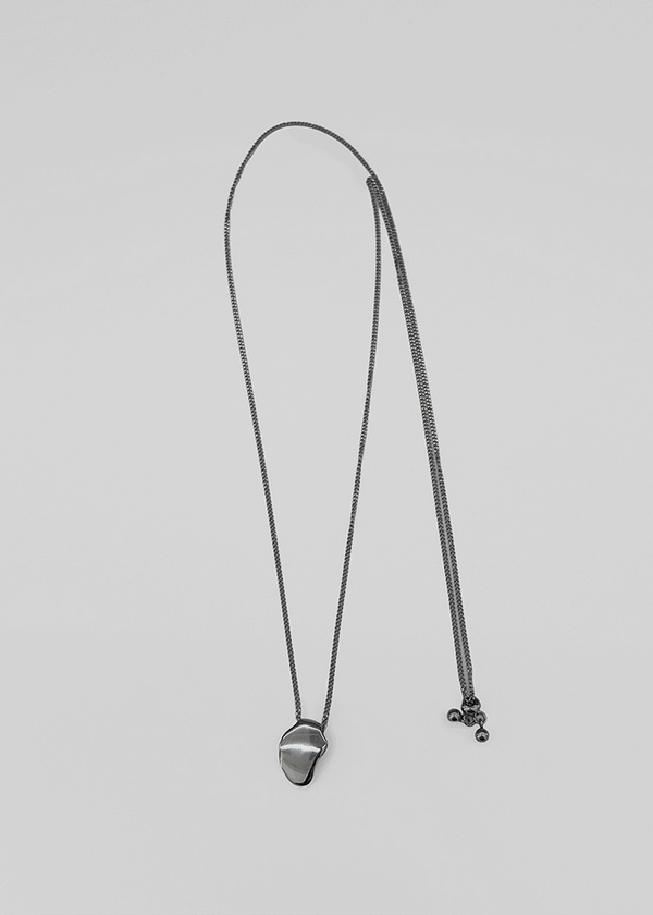 Pepon pendant drop necklace