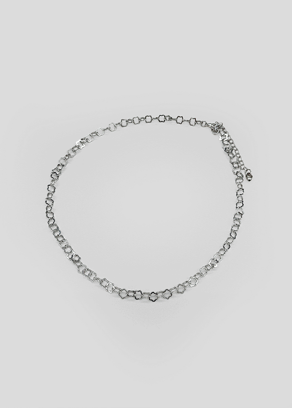 Papiya star necklace