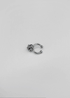 Shockle Silverball Ear Cuff