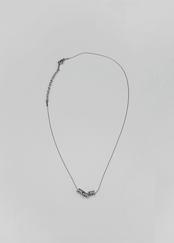 Lemin pendant drop necklace