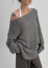 Romanki Loose Fit Boat Neck Knit