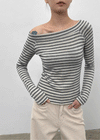 Hairt Stripe Knit Off-shoulder