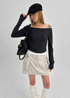 Jula Boat Neck Semi-crop Long Sleeve T-shirt