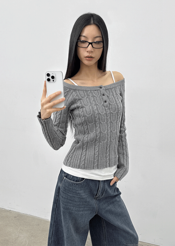 Rivenn Cable Henley Neck Knit