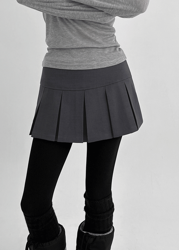 Lumecule Pleated Mini Skirt Pants