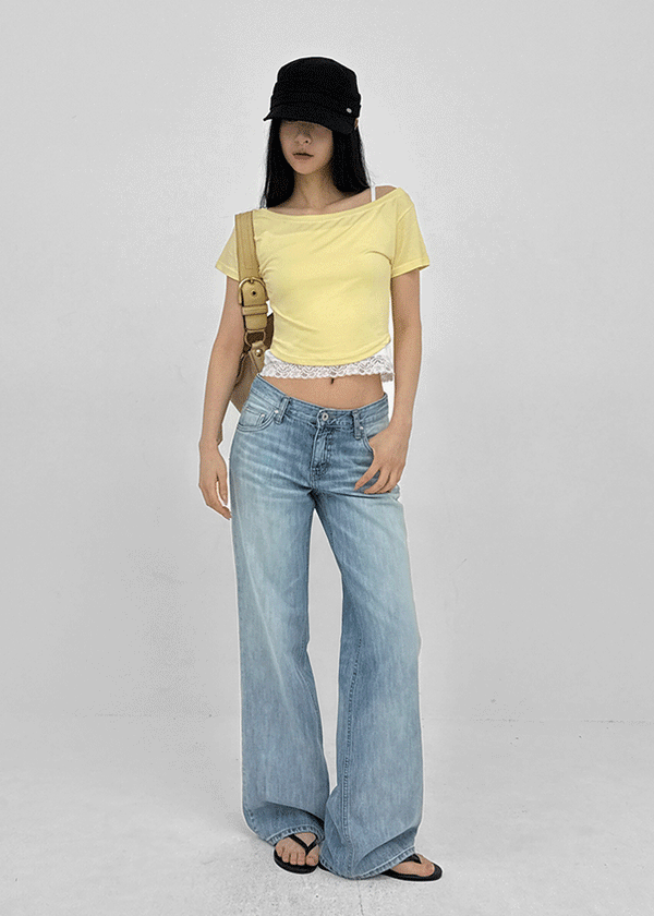 Berong Low-waist Straight Denim Pants