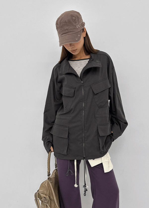Seize pocket field jacket