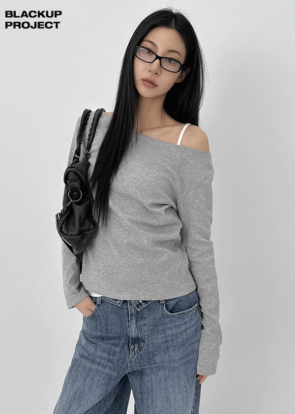 [MADE] Acni Off-shoulder Long Sleeve T-shirt