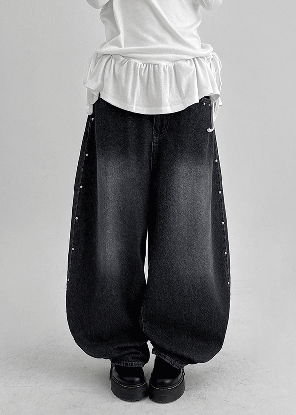 Loppen-striped Balloon Wide Denim Pants