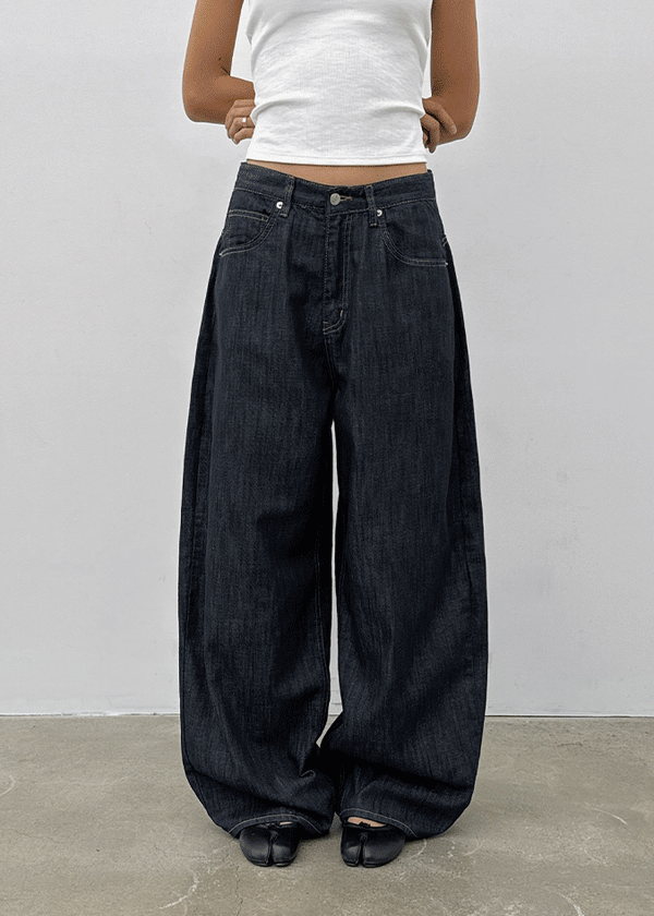 Bran back pocket balloon wide pants