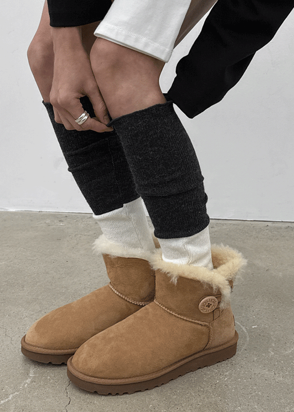 Dublin color-block wool knit long socks