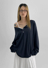 Diamon Loose Fit Henley Neck Long Sleeve Tee