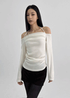 Poron Shirring Strap Off-shoulder Fleece Long-sleeved T-shirt