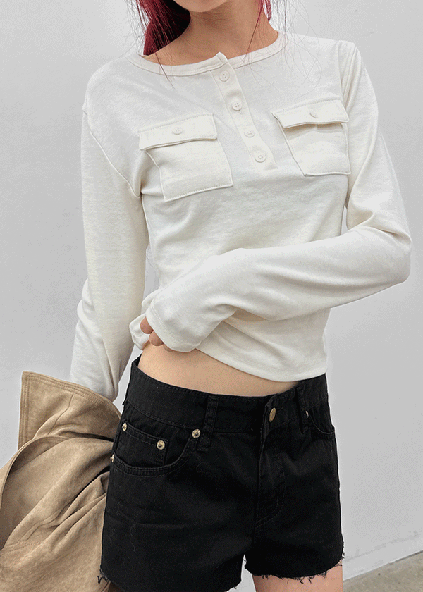 Newtin Pocket Long Sleeve Tee
