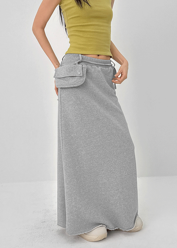 Hental Stud Training Long Skirt (Belt Set)