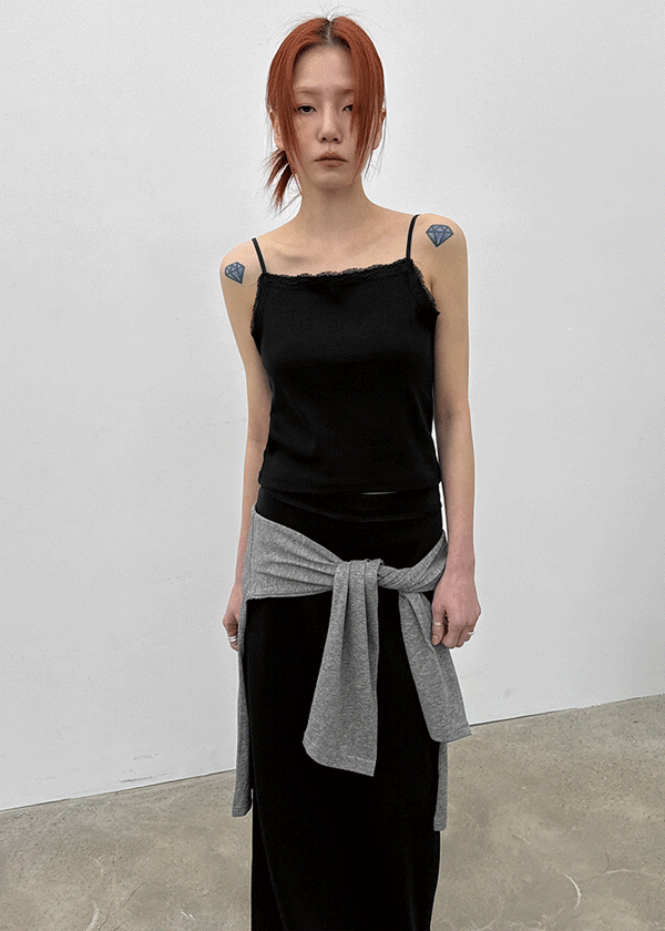 Áo không tay viền ren