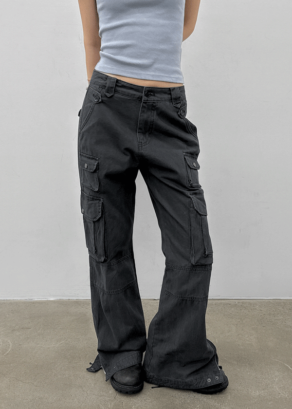 Blond fatigue cargo pants