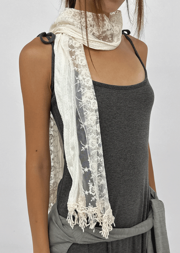 Muse Flower Fringe Scarf